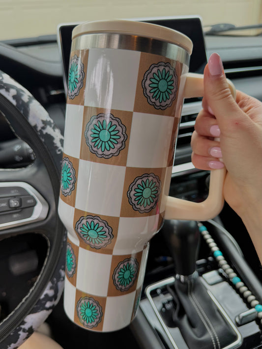 Checkered Western Concho 40oz Tumbler