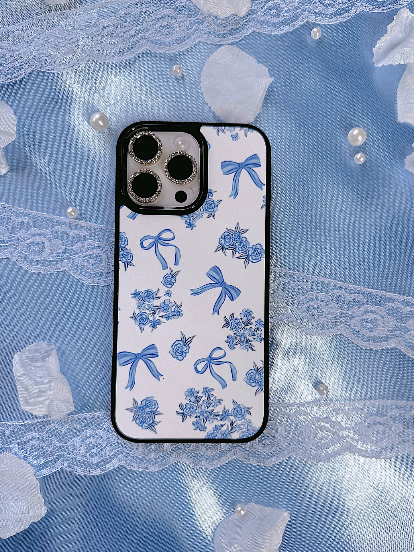 Blue Coquette Vintage Florals MagSafe Compatible Phone Case